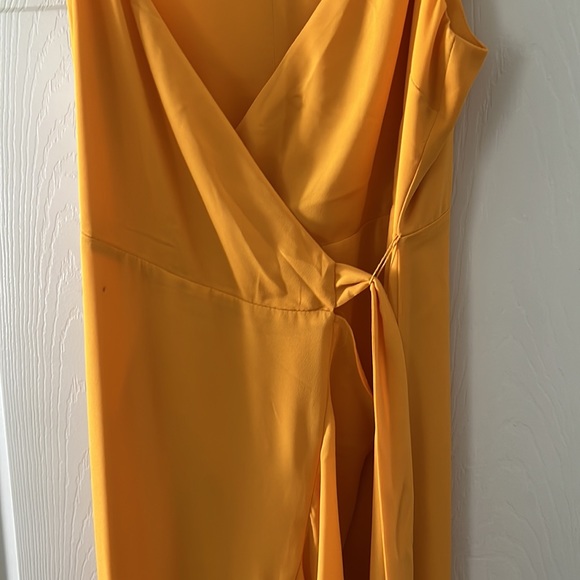 Lulu’s Wrap Dress - Picture 8 of 12